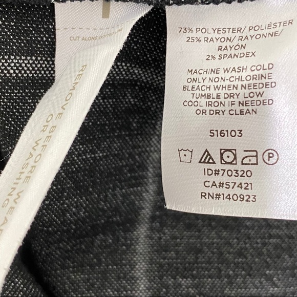 Loft elasticized waist A-lined black skirt - Picture 5 of 7